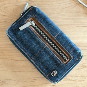 Jean Wallet
